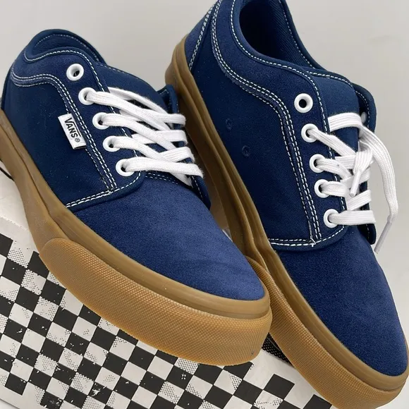 Vans WMNS Vans Blue Canvas Sneakers Skate Chukka LoDress Blues/GumVN0A4BX4FS1