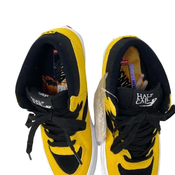 VANS x Bruce Lee Skate Half Cab Shoes Black Yellow Suede Mid Women  VN0A5FCDY23