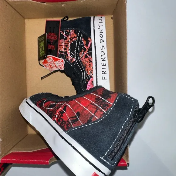 Vans x Netflix Stranger Things Sk8-Hi Reissue TODDLERS Shoes Friends Don't Lie