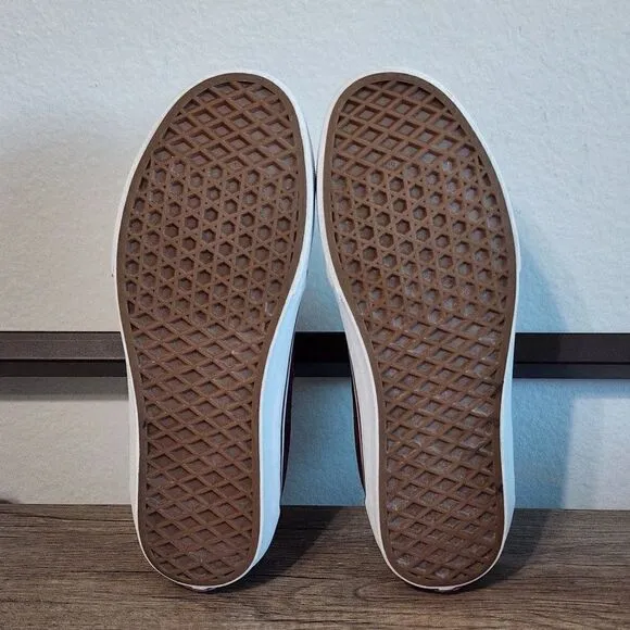 Vans Chukka Low Men's Skate Shoes Size 8.5 Red