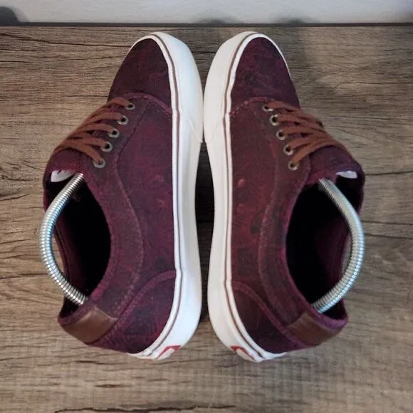 Vans Chukka Low Men's Skate Shoes Size 8.5 Red