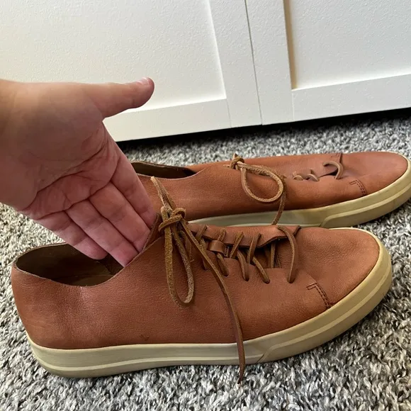 Vince Men’s Brown‎ Leather Copeland Sneakers Size 10.5