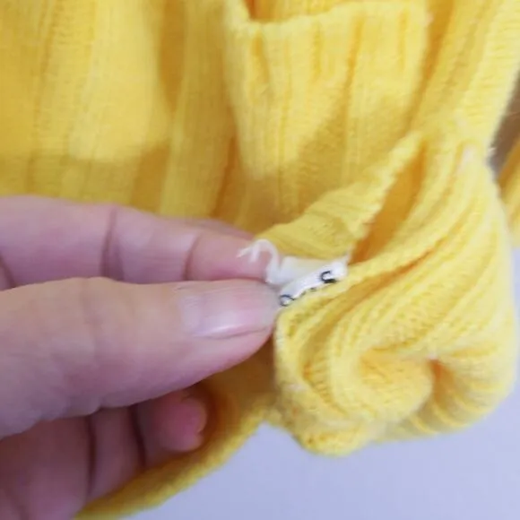 Vintage 50s vibrant yellow ribbed cardigan sweater
