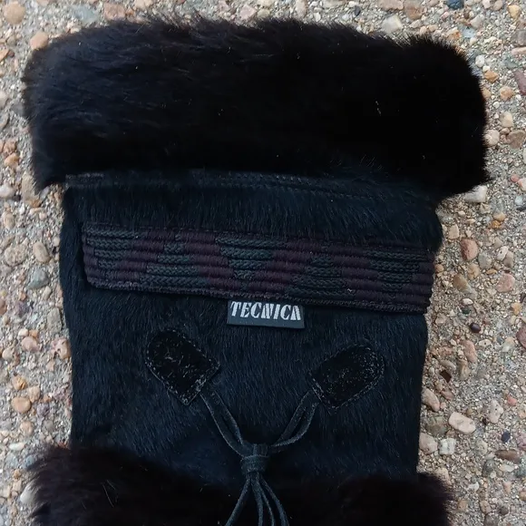 Vintage Tecnica Apres Ski Black Fur Winter Boots Womens  Sz 7