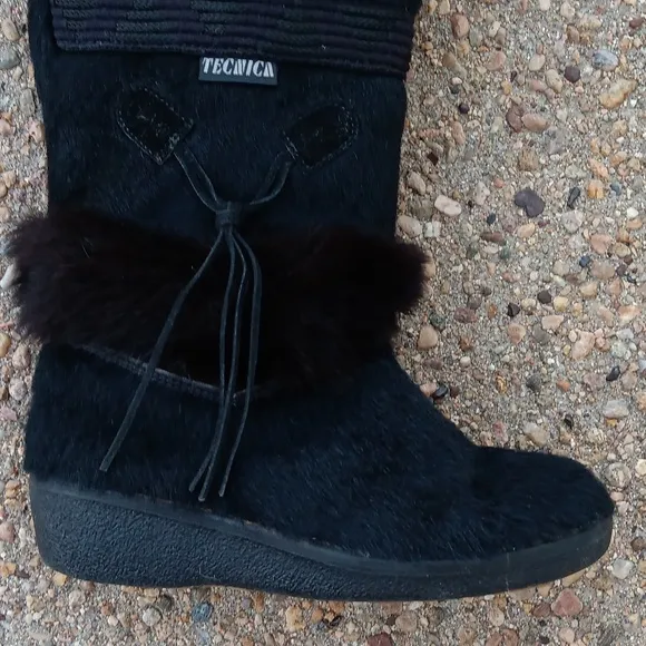 Vintage Tecnica Apres Ski Black Fur Winter Boots Womens  Sz 7