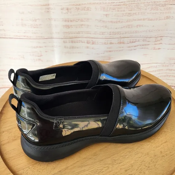 Vionic Fiona Pro Slip On Slip Resistant Shoes Size 10