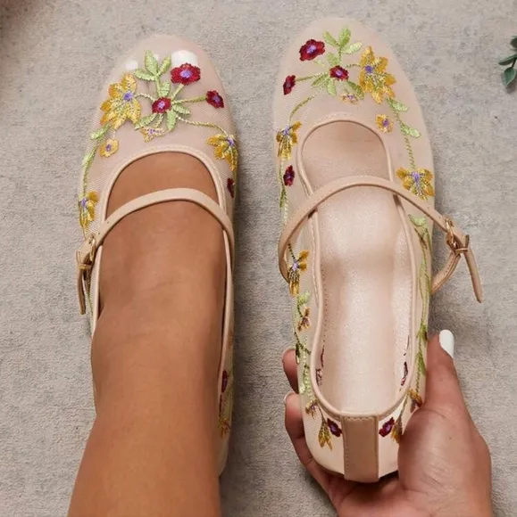 Women's Closed Round Toe Nude Tie Flat Dress Shoes