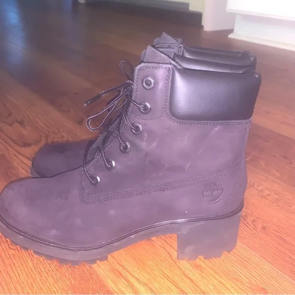Women's Kinsley 6-Inch Waterproof Boots: Worn Twice-Excellent Cond. MSRP $140