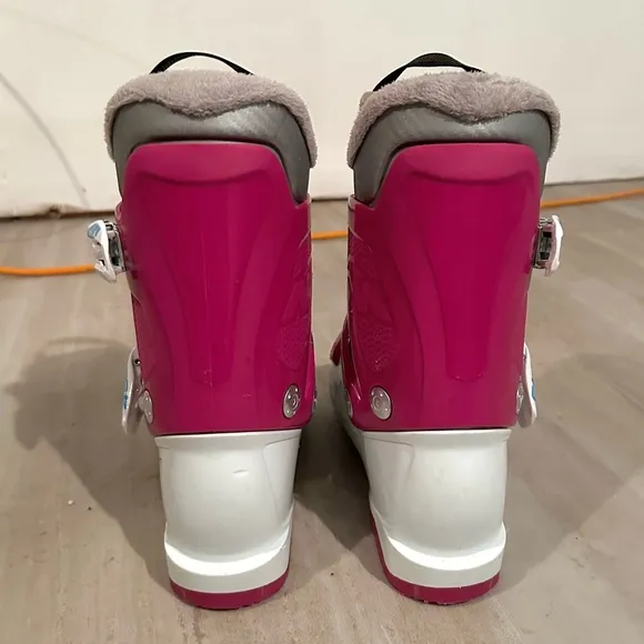 Women’s Nordica Ski Boots