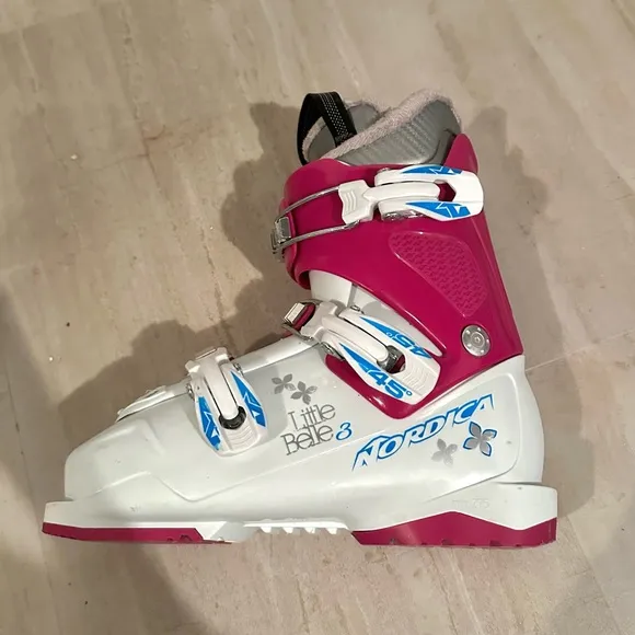 Women’s Nordica Ski Boots
