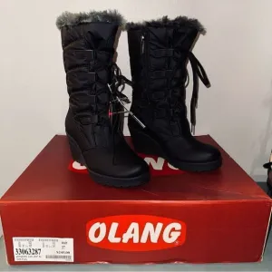 Womens Olang Winter Ski Boots with reversible cletes.. size 6.5 37 NIB