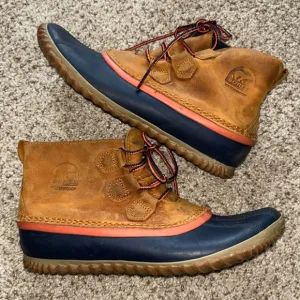 Women’s Sorel waterproof ducky boots