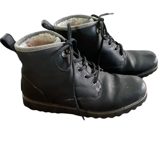 Youth UGG Maple II Black Boots Leather Waterproof Lace Up fleece Sherpa size 6