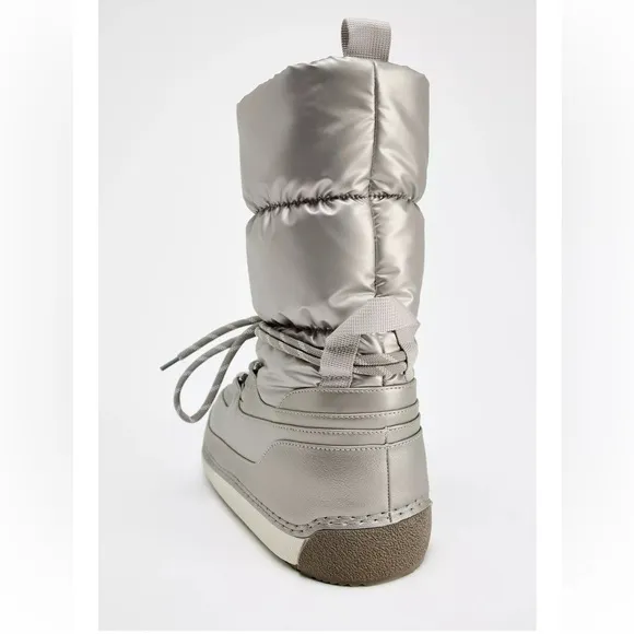 Zara NWT water repellent ski collection boots